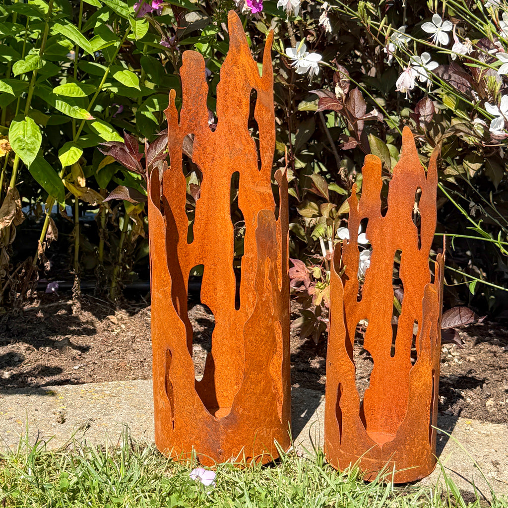Windlicht in Flammenform - zwei Größen verfügbar