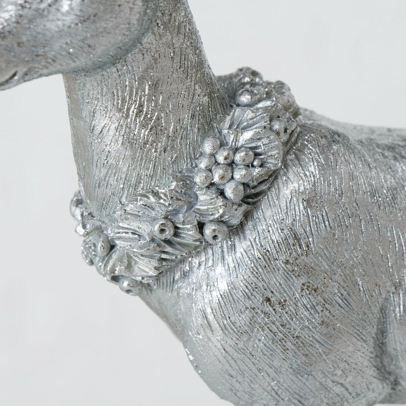 Dekohirsch "Dalilah", stehend, aus Kunstharz, Silberfarbig, in 2 Ausführungen