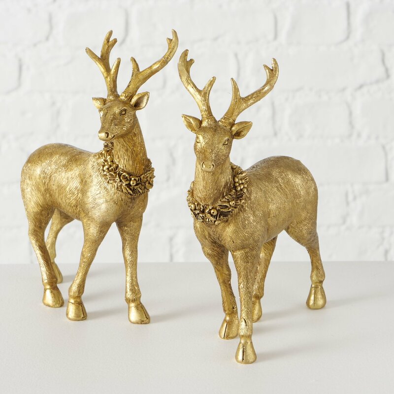 Hirsch "Dalilah", stehend, goldfarbig