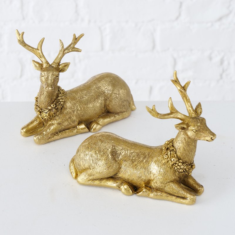 Hirsch "Dalilah", liegend, goldfarbig