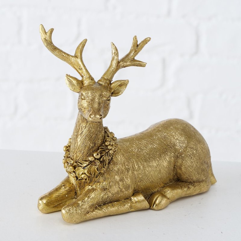 Hirsch "Dalilah", liegend, goldfarbig