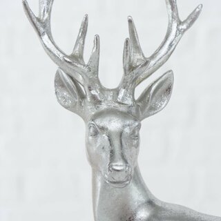 Dekohirsch Tobin, liegende Ausfhrung, aus Kunstharz, Silberfarbig Figur Links